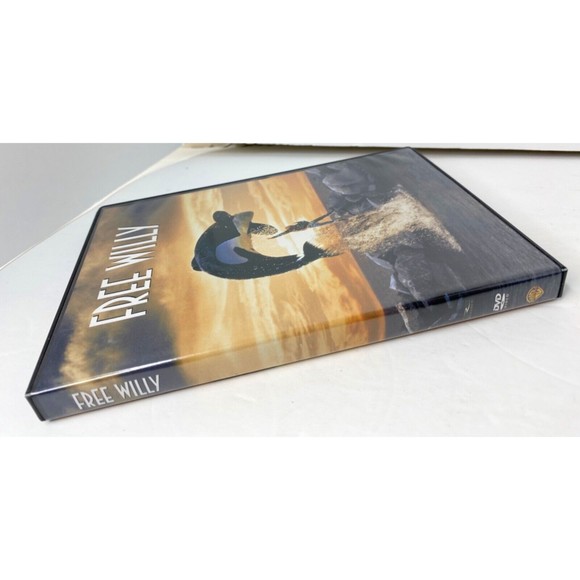 Free Willy (DVD, 1993) - Picture 2 of 6